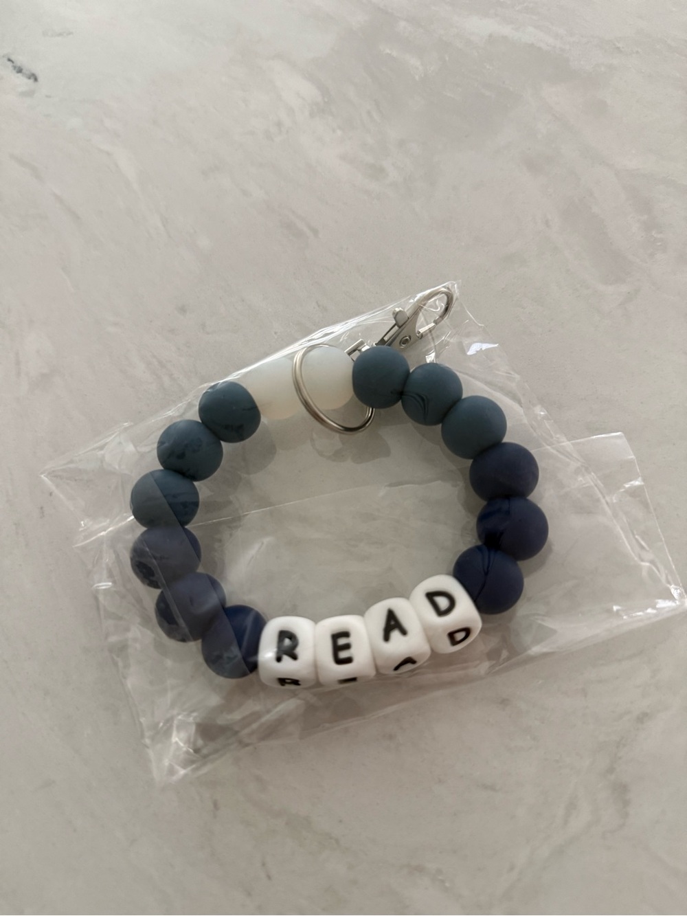 READ Bracelet Keychain 📚 ~ NWOT